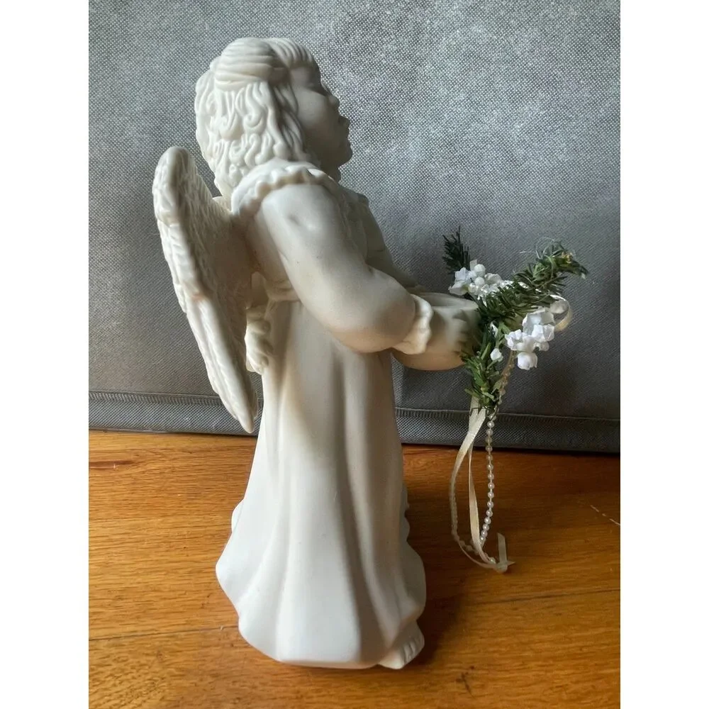 Vintage 1997 Angel Choir Candle Holder 9